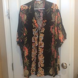 Hilo Hattie women’s plus size Hawaiian shirt
